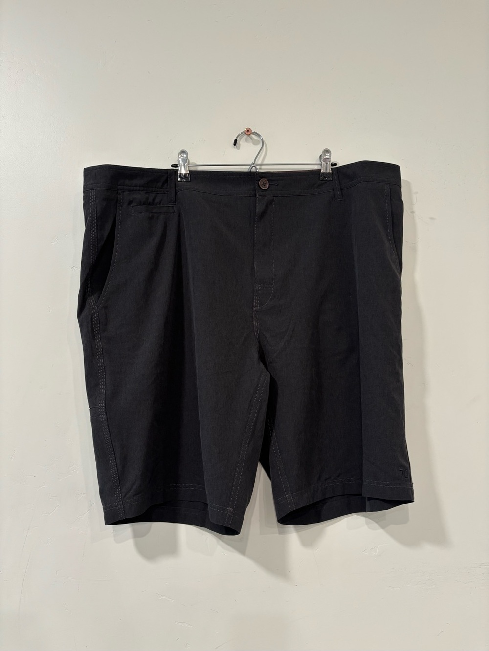 New 7 Diamonds Mens Velocity Performance Golf Causal Shorts Gray Stretch Size 42